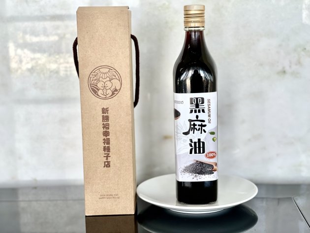 北工手工純黑芝麻油(玻璃瓶裝，520ML) 1